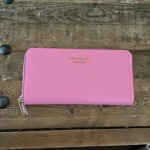 New Kate Spade zip around wallet